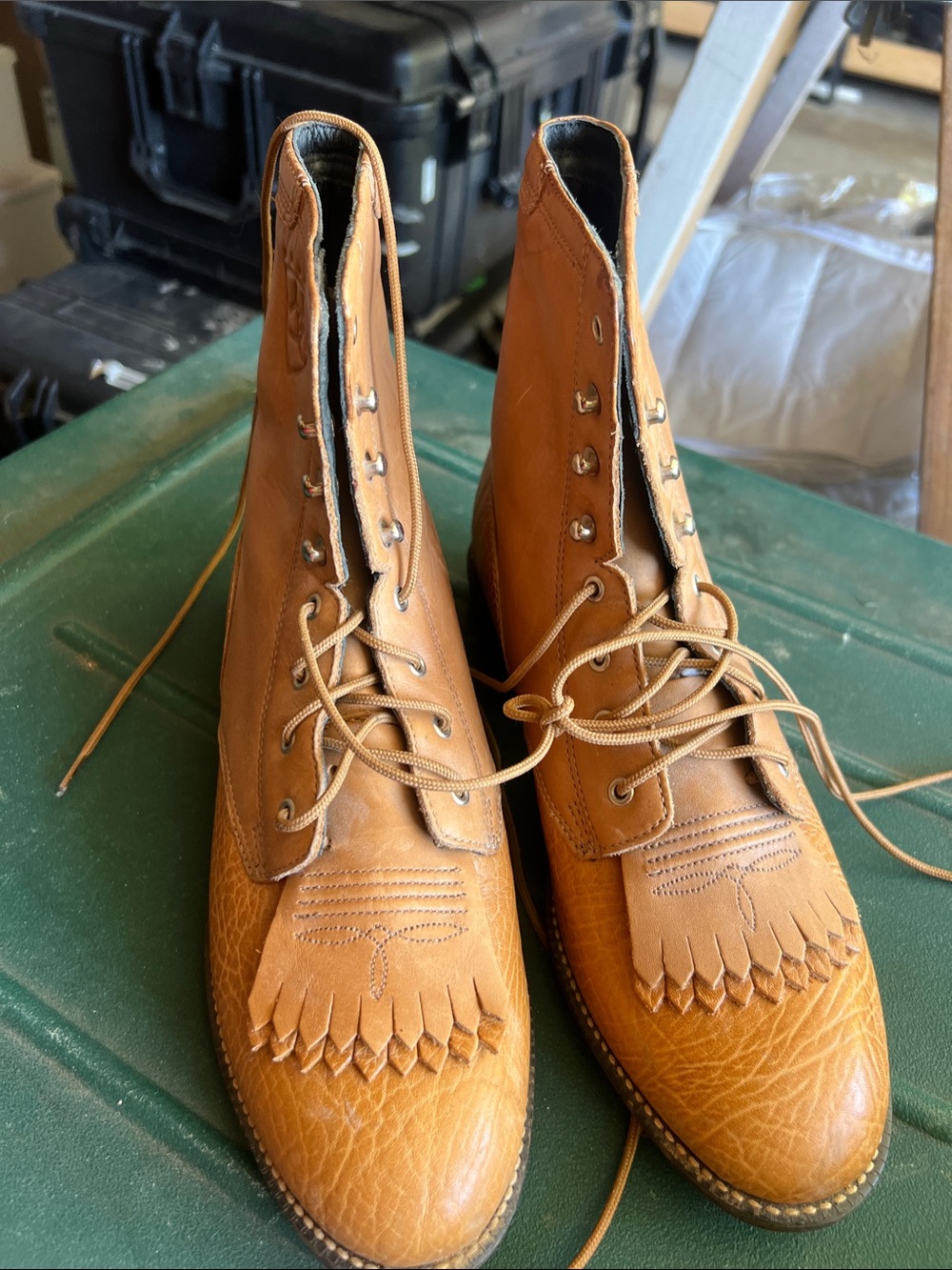 Ariat Tan Leather Lace-Up Kiltie Moc Toe Boots